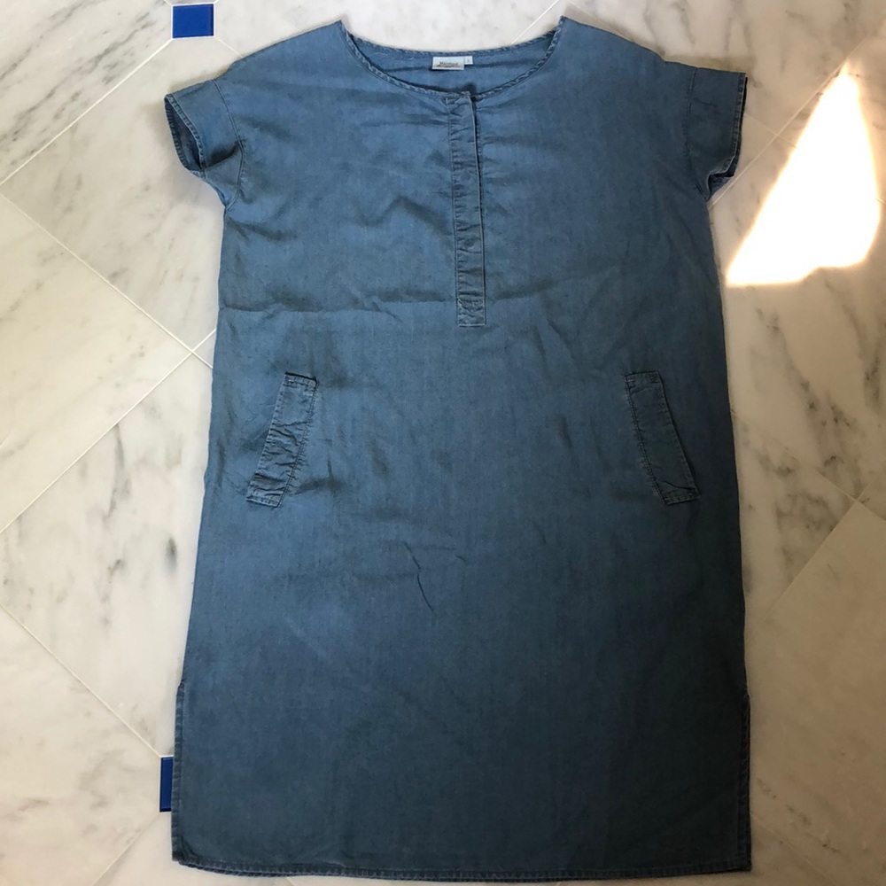 Hartford blue denim flow-y short sleeved dress